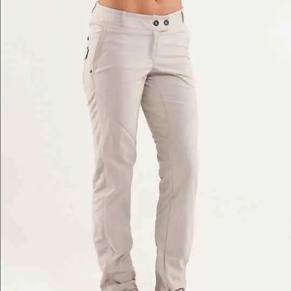 Lululemon Ride On Dune/Tan pants sz 8