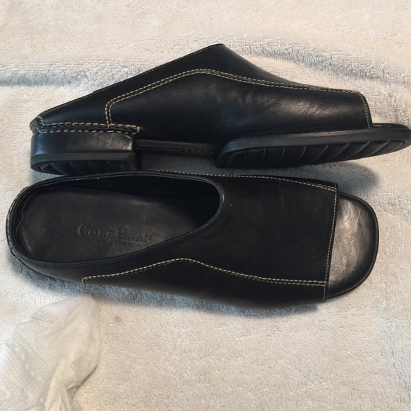 Cole Haan slides size 8B Blk like new - Picture 1 of 4