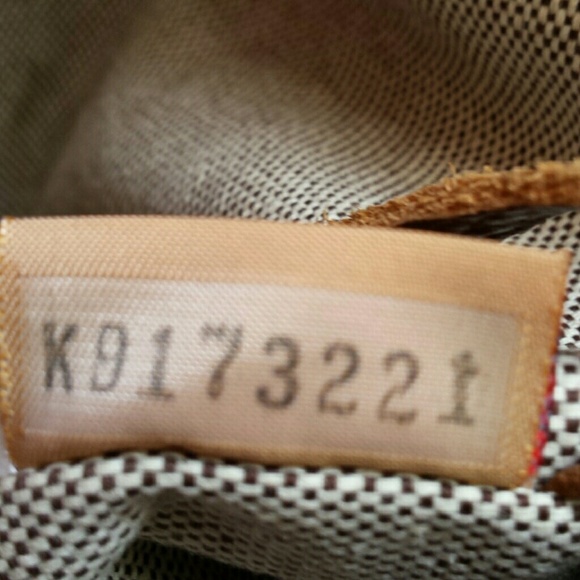 NWOT Dooney and Bourke | Drawstring Bag - Picture 3 of 3