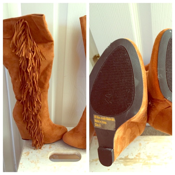Suede fringe boots