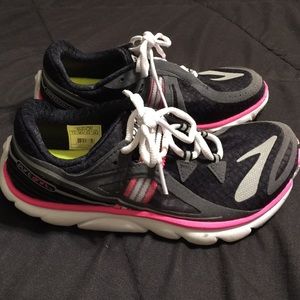 Brooks Pure Drift Shoes Size 7.5