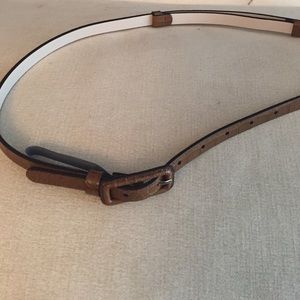 Tan Limited skinny belt crocodile