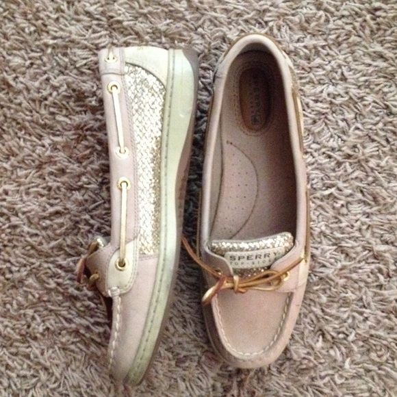 Sperry Shoes - [Sperrys] RESERVED FOR @ugh_sara
