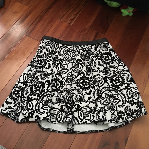 Felt print skirt