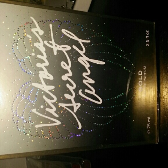 Victoria Secret Angel Gold perfume