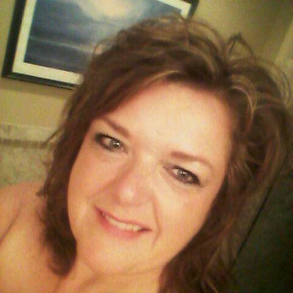 Meet your Posher, Deannia - Picture 1 of 1