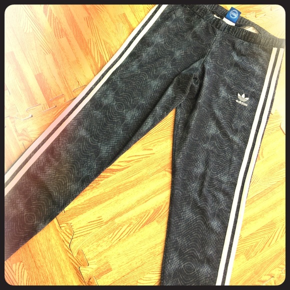 Adidas leggings