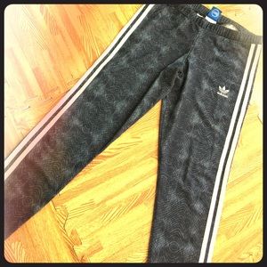 Adidas leggings