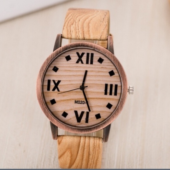 Accessories - Woodgrain Modern Style Watch⏱