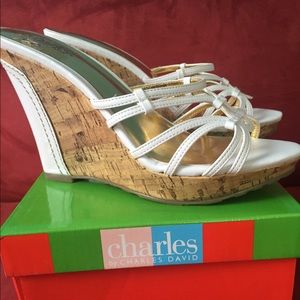Charles David white wedges