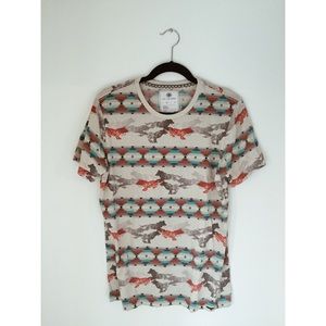 Mens Wolf and Tribal Print T-Shirt