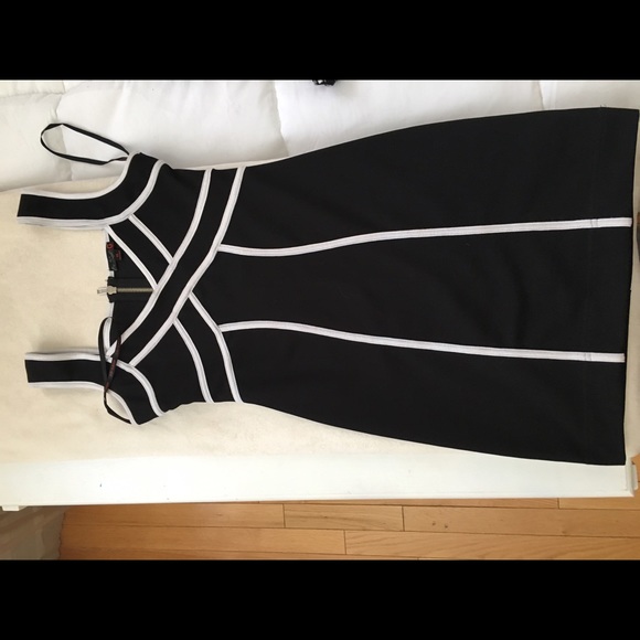 G by guess bodycon dress