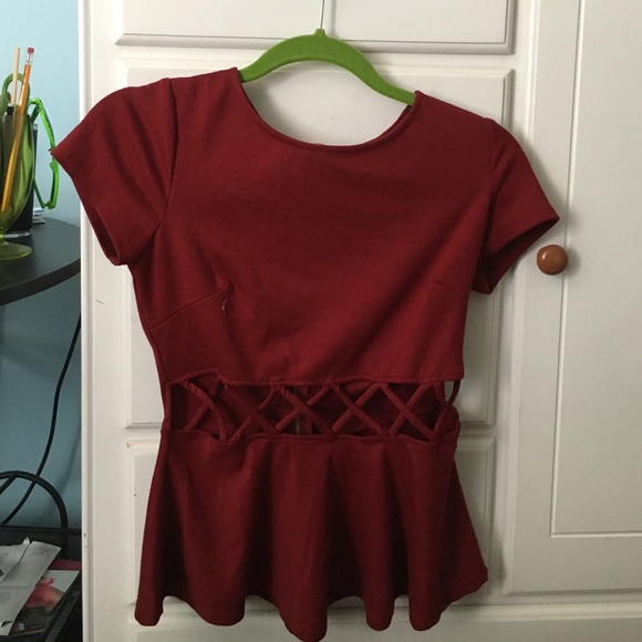 Criss cross red cut out top - Picture 1 of 1