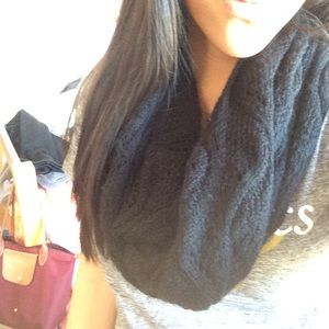 Black infinity scarf