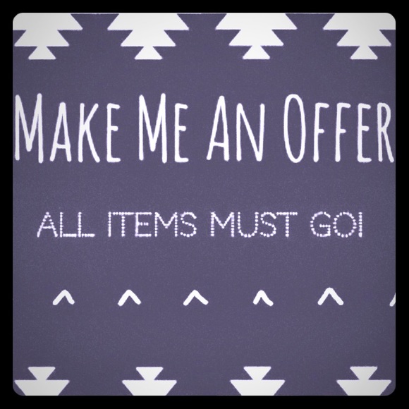 💕💕💕MAKE AN OFFER💕💕💕