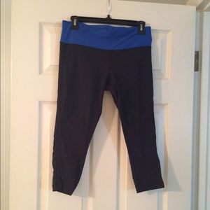 Lululemon run crops