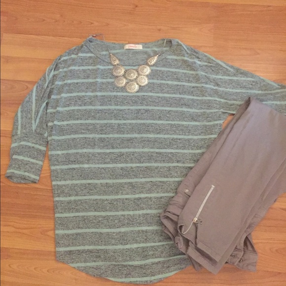 3/4 Sleeve Striped Dolman Top