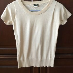 JCrew XS Cream Colored Short Sleeve Sweater