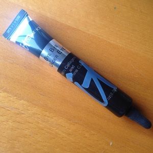 It cosmetics bye hue under eye TAN