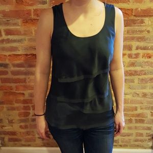 Silky  layered tank