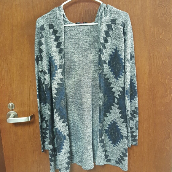 Cardigan - Picture 2 of 2