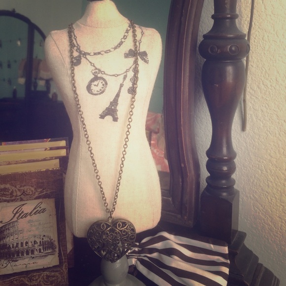 Heart necklace