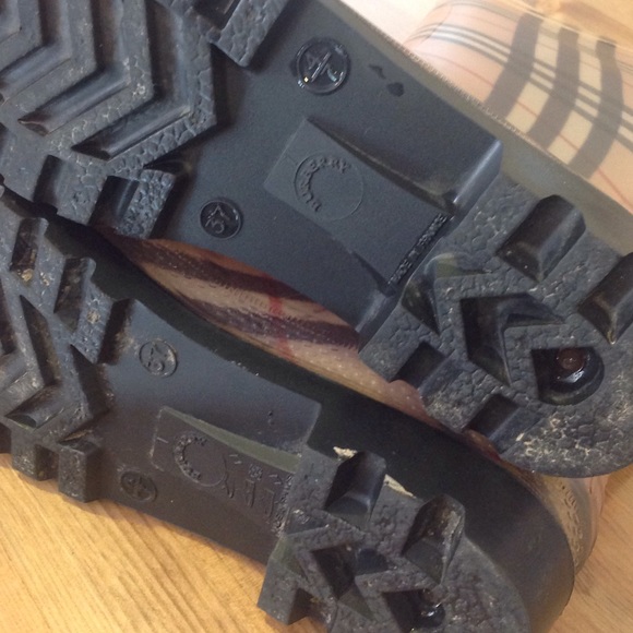 SOLD!!!✅🤑Rubber tall boots - Picture 3 of 4