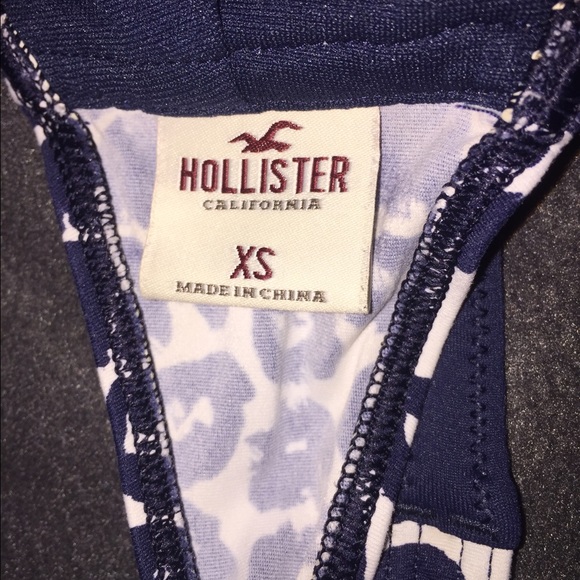 Hollister Bathing suit - Picture 2 of 3