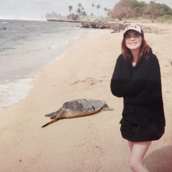 Meet your Posher, Devin - Picture 3 of 4