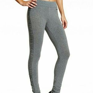 GUESS LEGGINGS