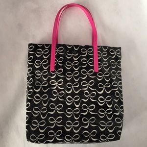 Charming Kate Spade tote