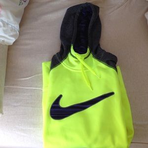 Nike Therma-Fit Logo Hoodie