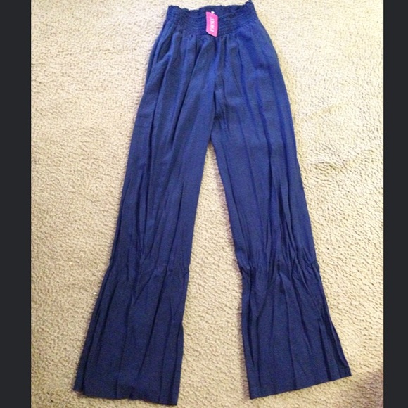 Springtime Pants - Picture 3 of 4