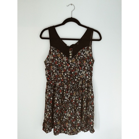 🦄SALE🦄 F21 Floral Cut Out Dress