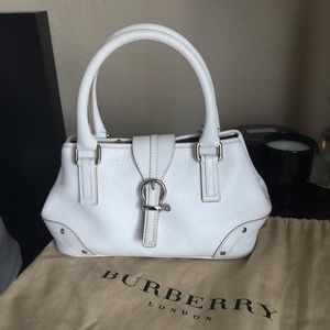 100% AUTHENTIC BURBERRY ALL LEATHER HANDBAG