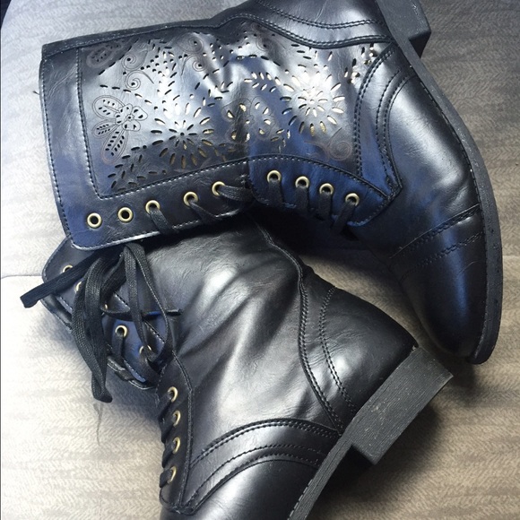 Ankle length boots