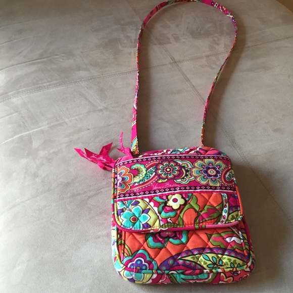Vera Bradley Handbags - Brand New Mini hipster in Pink Swirls