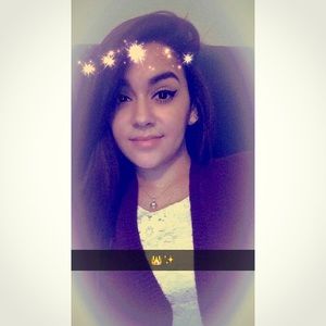 Meet your Posher, Nikki