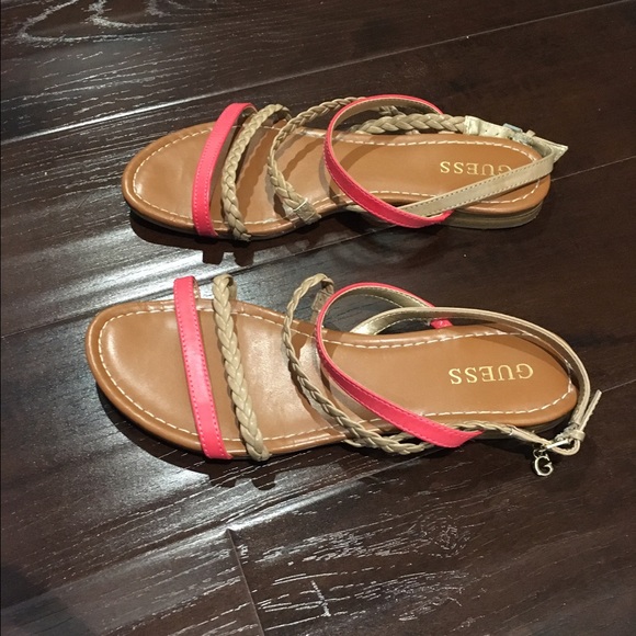 Sandals - Picture 3 of 4