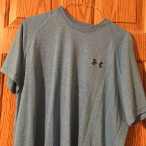 Under Armour Heat Gear Shirt Size Medium