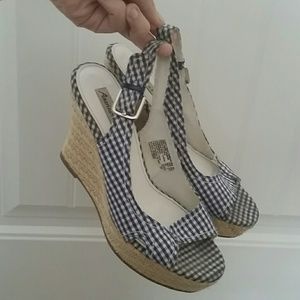 Checkered Wedges