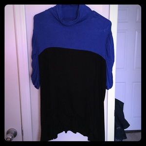 INC ~ Black and Blue Top 💐