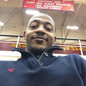 Meet your Posher, Devin