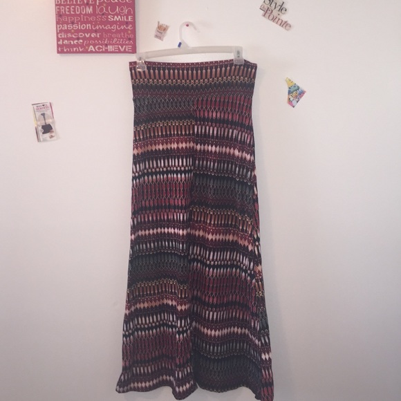 Tribal Print Maxi Skirt