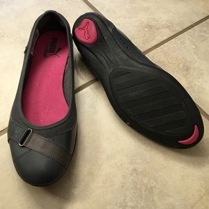Puma athletic flats