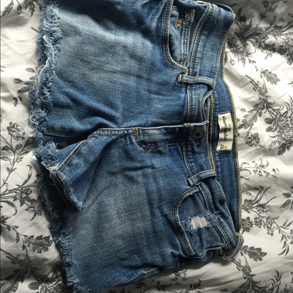Abercrombie kids shorts size 16