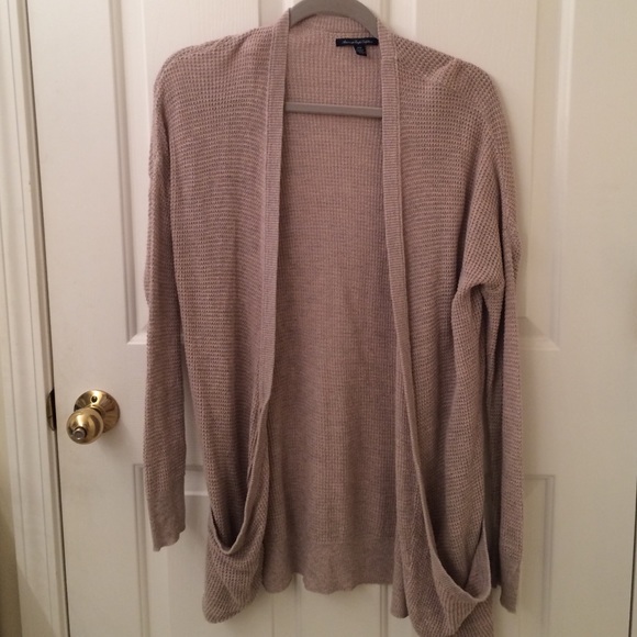 American Eagle Pink Cardigan