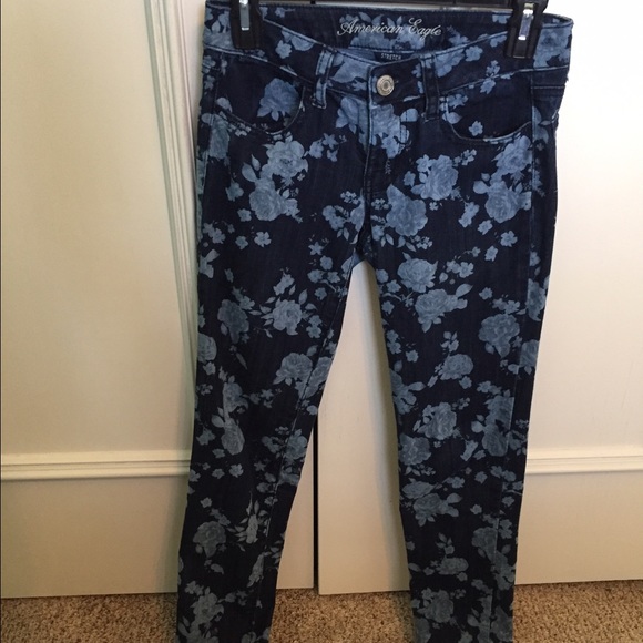 American Eagle Outfitters Denim - American eagle floral jeggings