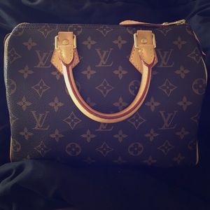 Louis Vuitton Speedy 25