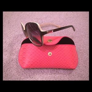 ALDO tan sunglasses with case